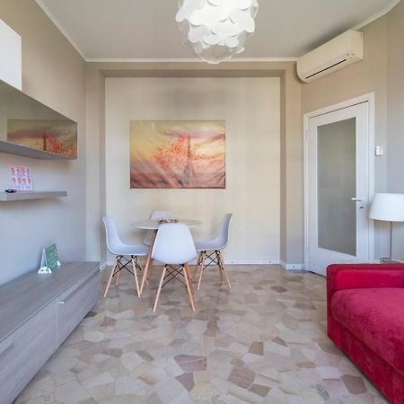 Апартаменты Altido Trendy Flat With Balcony, Easy Access To Milan Centre Экстерьер фото