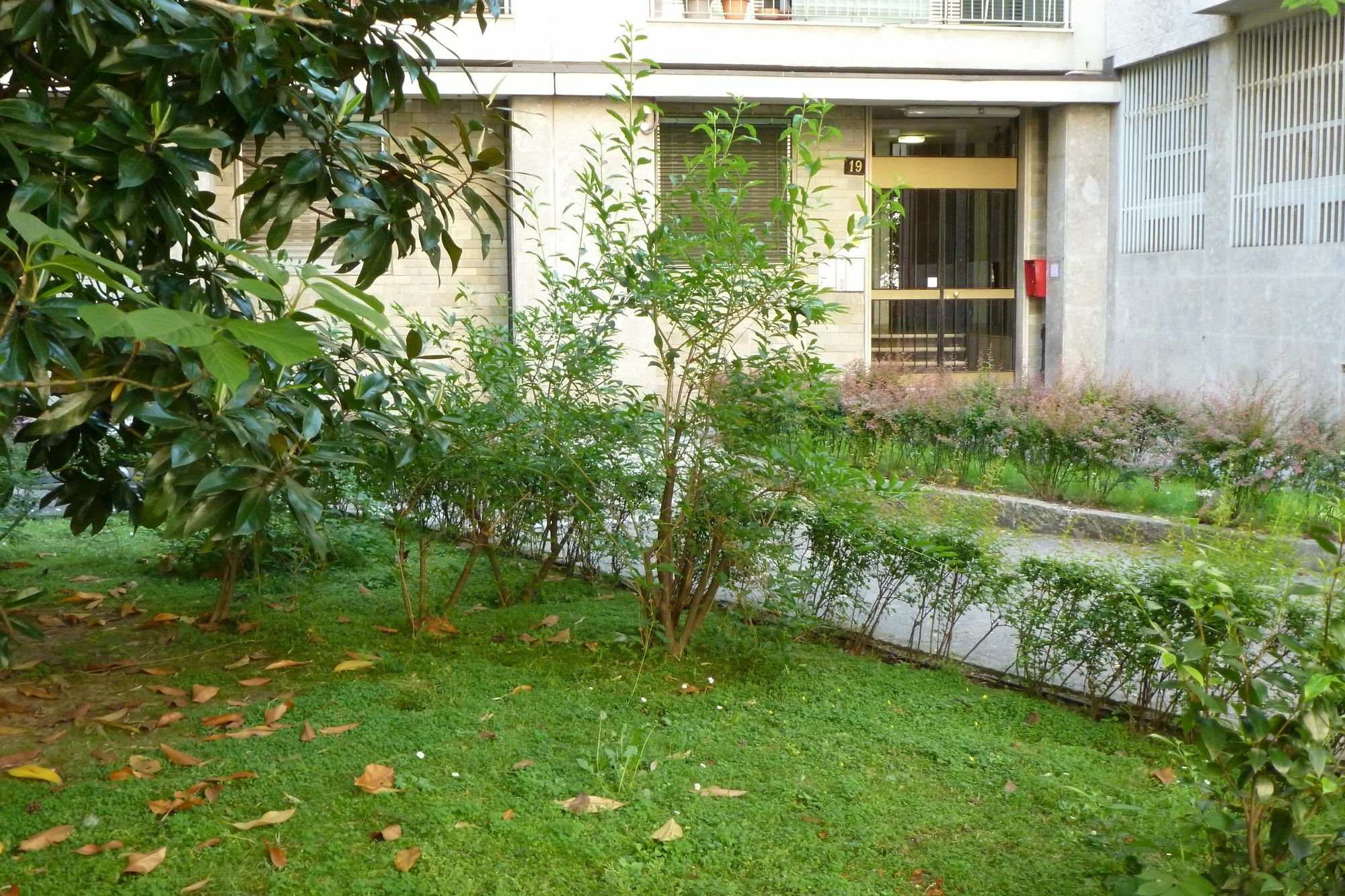 Апартаменты Altido Trendy Flat With Balcony, Easy Access To Milan Centre Экстерьер фото